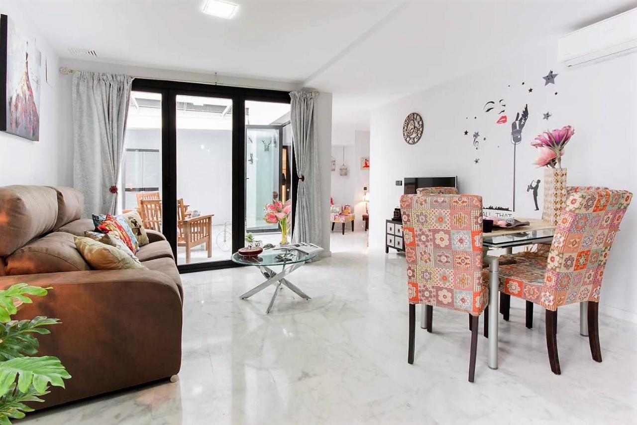 Apartamento Livia Junto A La Catedral Διαμέρισμα Σεβίλλη Εξωτερικό φωτογραφία
